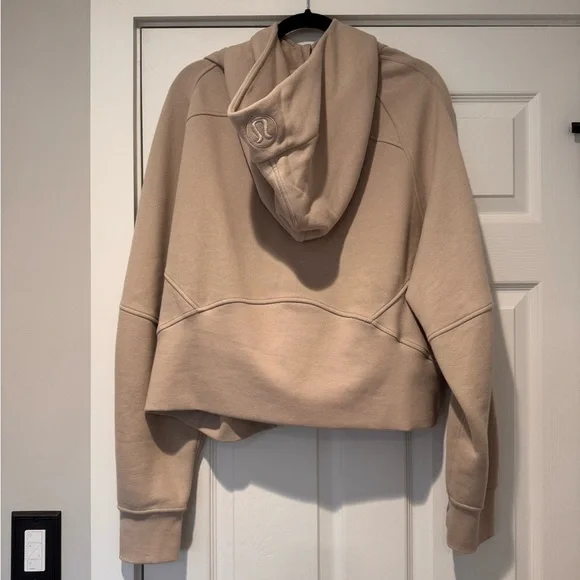 Auth.✅ Women’s Lululemon Full Zip Scuba in “Mojave Tan” Size XL/XXL🤍 - Picture 8 of 11